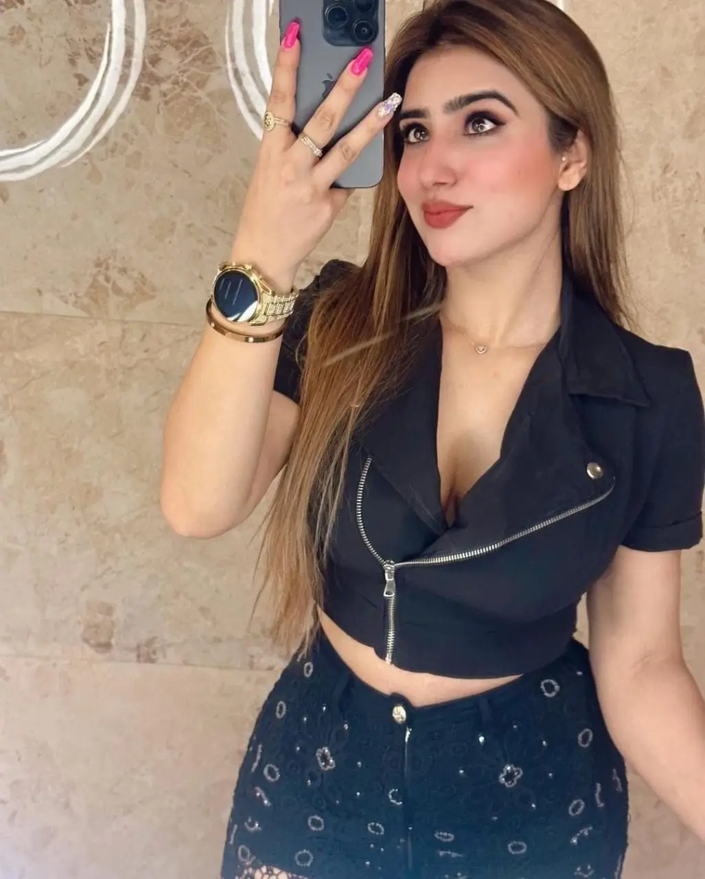 Professional call girl in Karachi